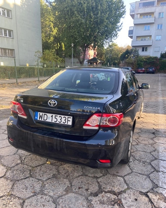 Toyota Corolla cena 23500 przebieg: 240000, rok produkcji 2011 z Warszawa małe 16